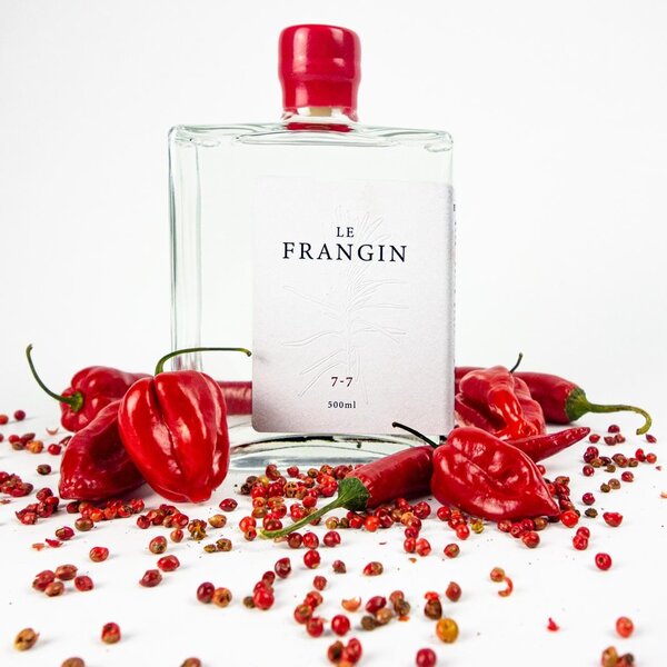 Bouteille de gin 7-7 Les Frangins